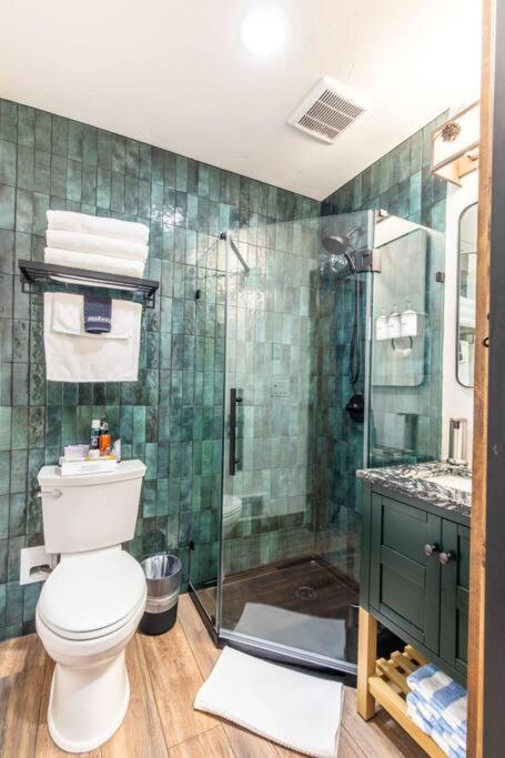 Tall Pines A Cozy 1 Bedroom Tiny Cabin Левънуърт Екстериор снимка